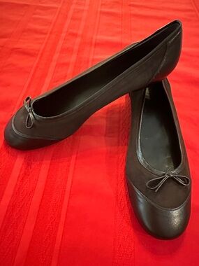 Brand New Delman Dark Brown Ballet Flats with Bow Size 9.5
